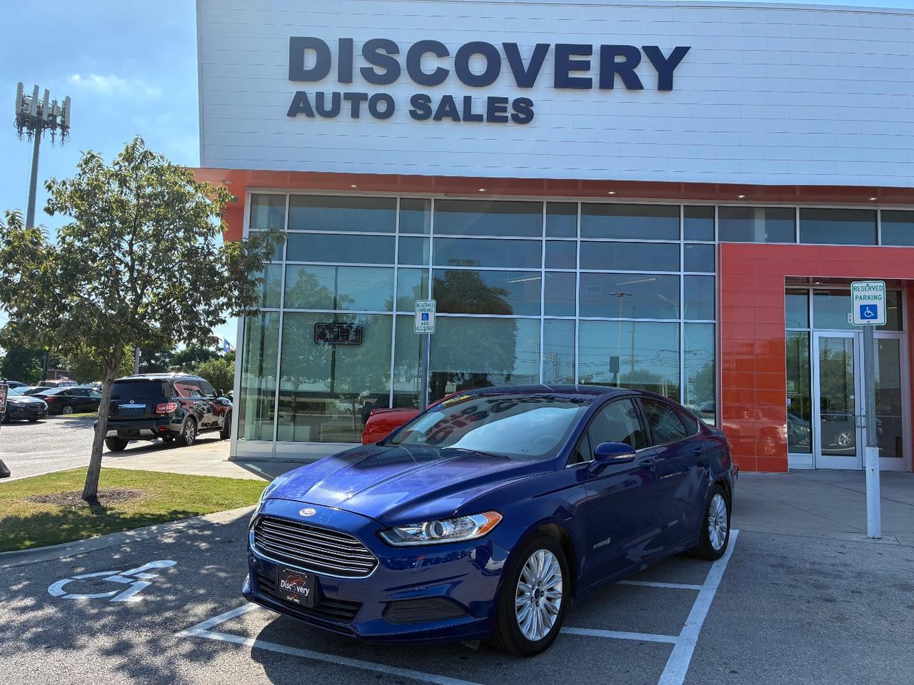 2016 Ford Fusion Hybrid SE