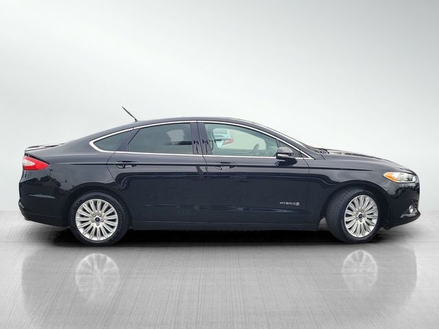 2016 Ford Fusion Hybrid SE