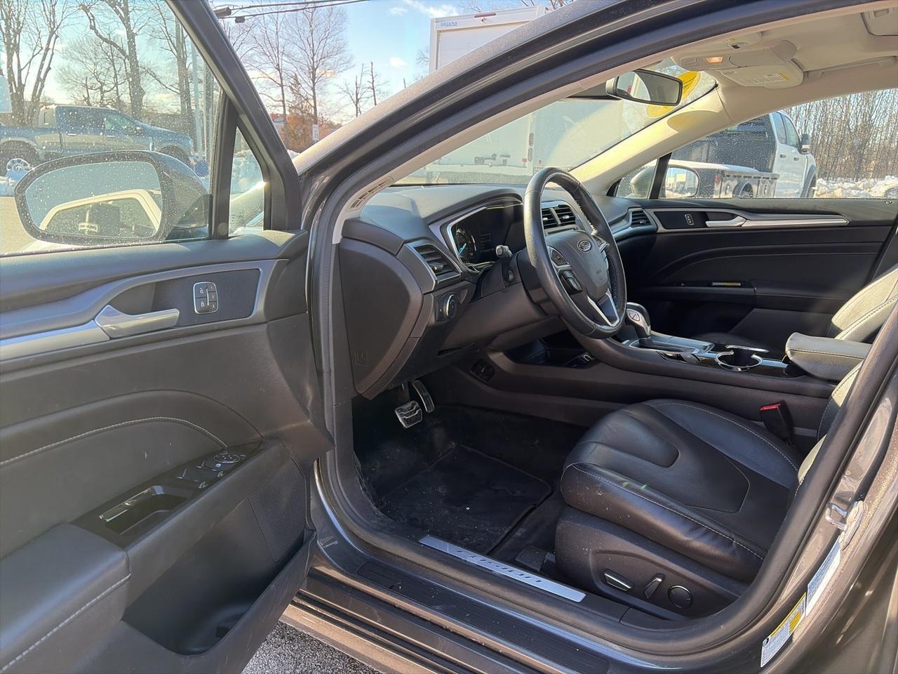 2016 Ford Fusion Hybrid Titanium Springfield VA