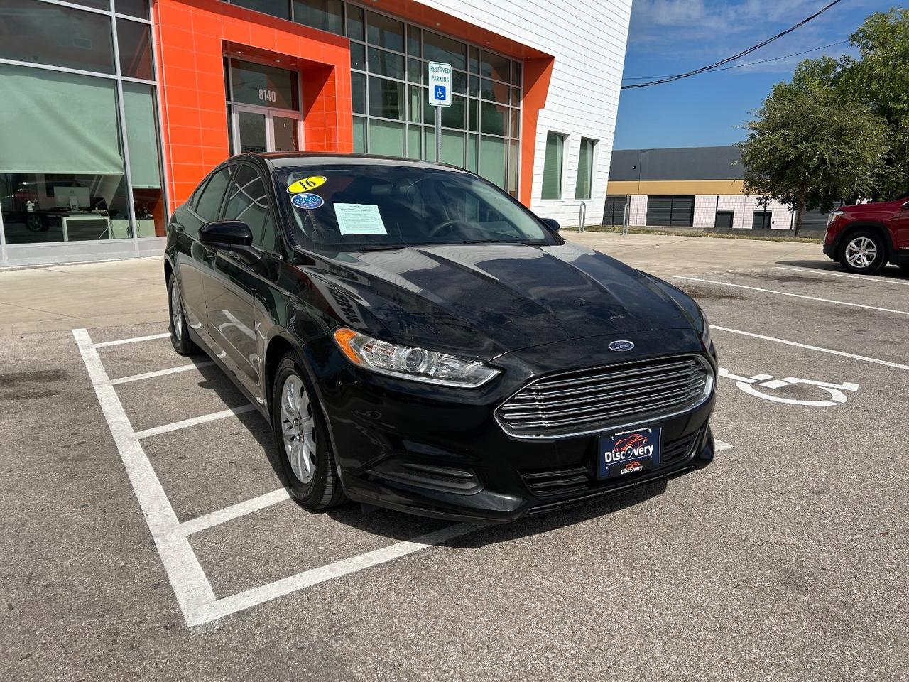 2016 Ford Fusion S