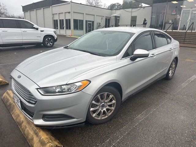 2016 Ford Fusion S