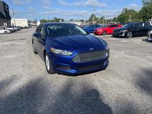 Ford Fusion S 2016