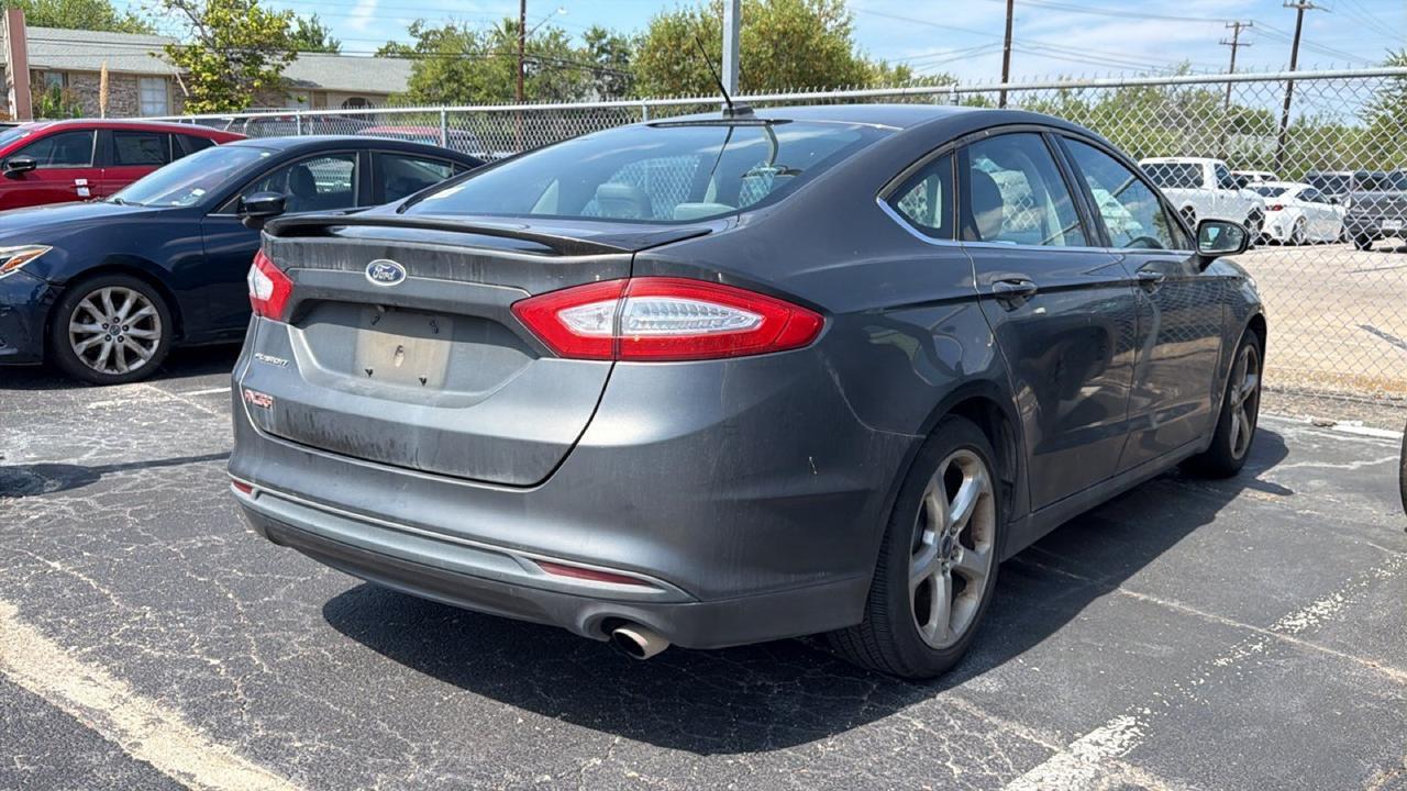 2016 Ford Fusion S