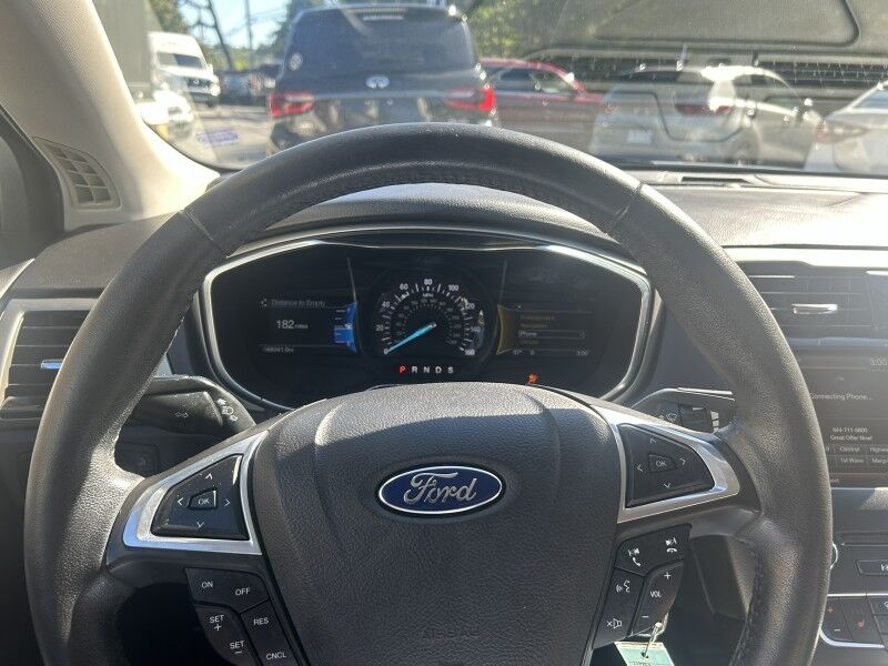 2016 Ford Fusion SE- LEATHER - TECH PACKAGE Webster MA