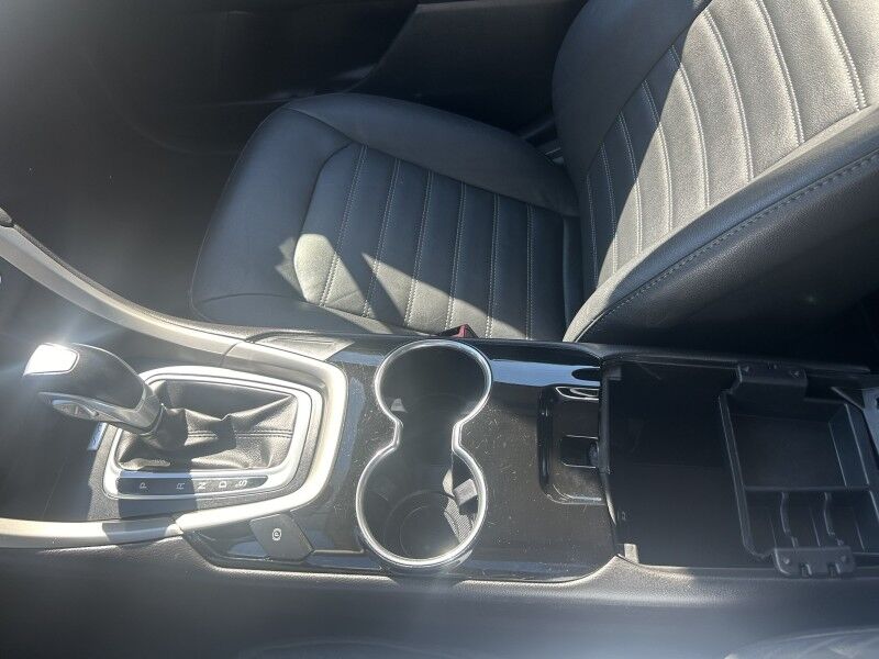2016 Ford Fusion SE- LEATHER - TECH PACKAGE Webster MA