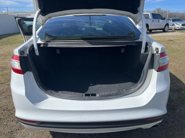 2016 Ford Fusion SE Gainesville TX
