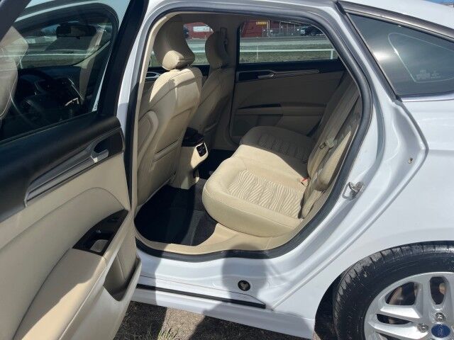 2016 Ford Fusion SE Gainesville TX