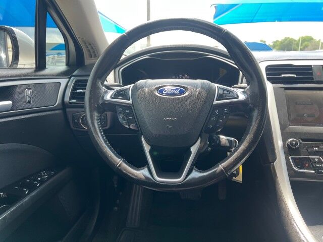 2016 Ford Fusion SE Gainesville TX