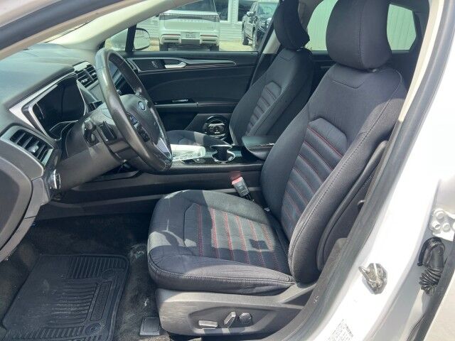 2016 Ford Fusion SE Gainesville TX