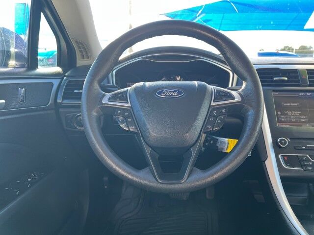 2016 Ford Fusion SE Gainesville TX 2016 Ford Fusion SE Gainesville TX