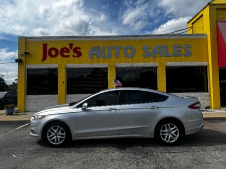 2016_Ford_Fusion_SE_ Indianapolis IN