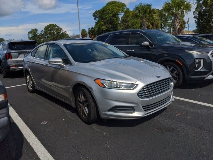 2016 Ford Fusion SE Oshkosh WI
