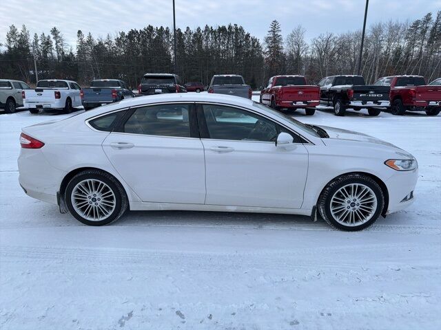 2016 Ford Fusion SE Pine River MN