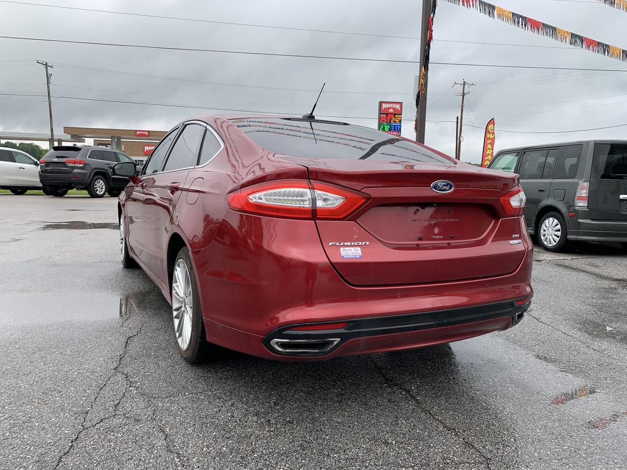 2016 Ford Fusion SE Sedan 4D Aurora MO