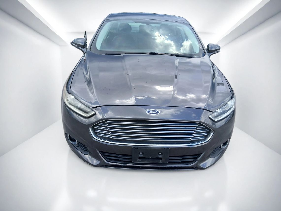 2016 Ford Fusion SE Sedan 4D