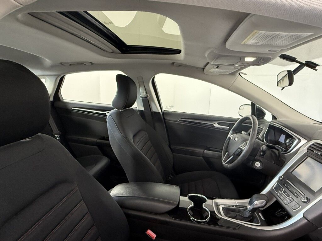 2016 Ford Fusion SE w/Moonroof/Tech Maumee OH