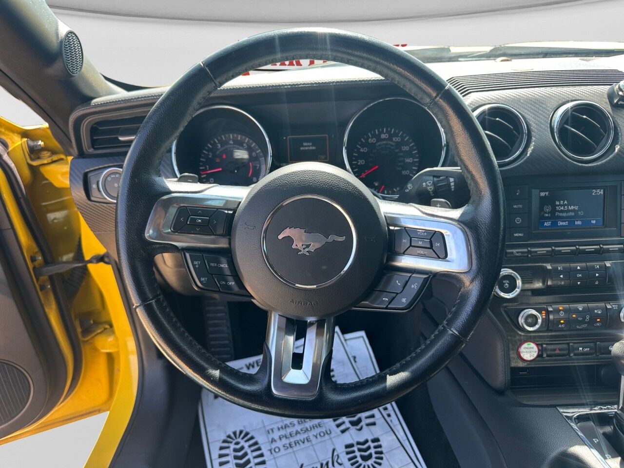 2016 Ford Mustang 2dr Conv V6 Lancaster TX