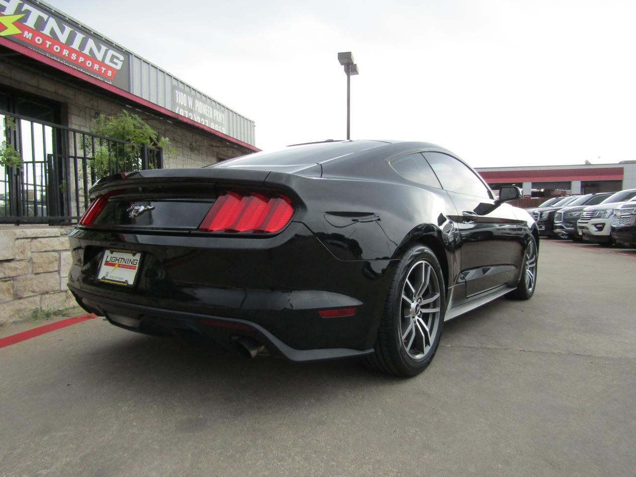 2016 Ford Mustang 2dr Fastback EcoBoost Premium Grand Prairie TX