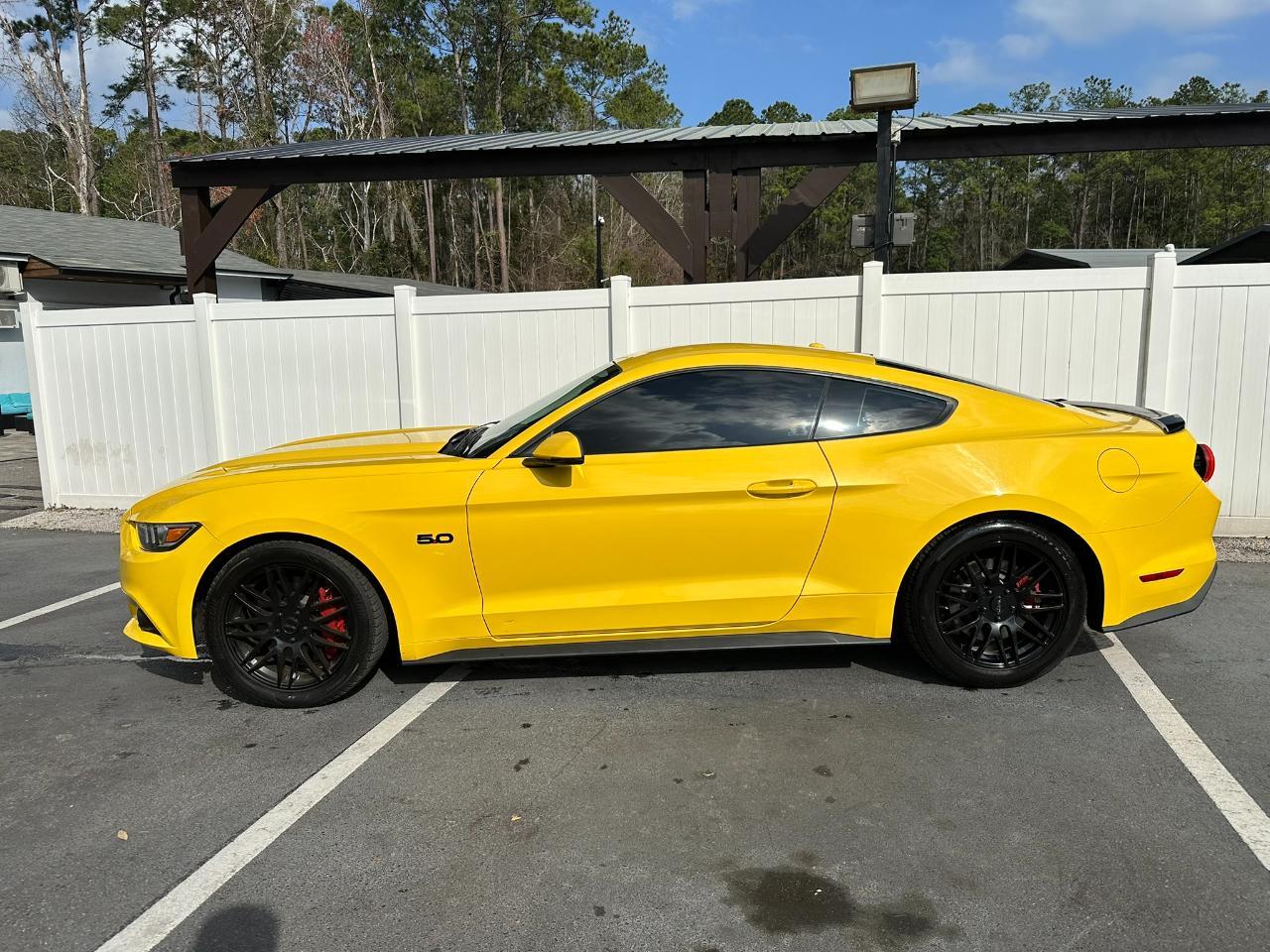 2016 Ford Mustang 2dr Fastback GT