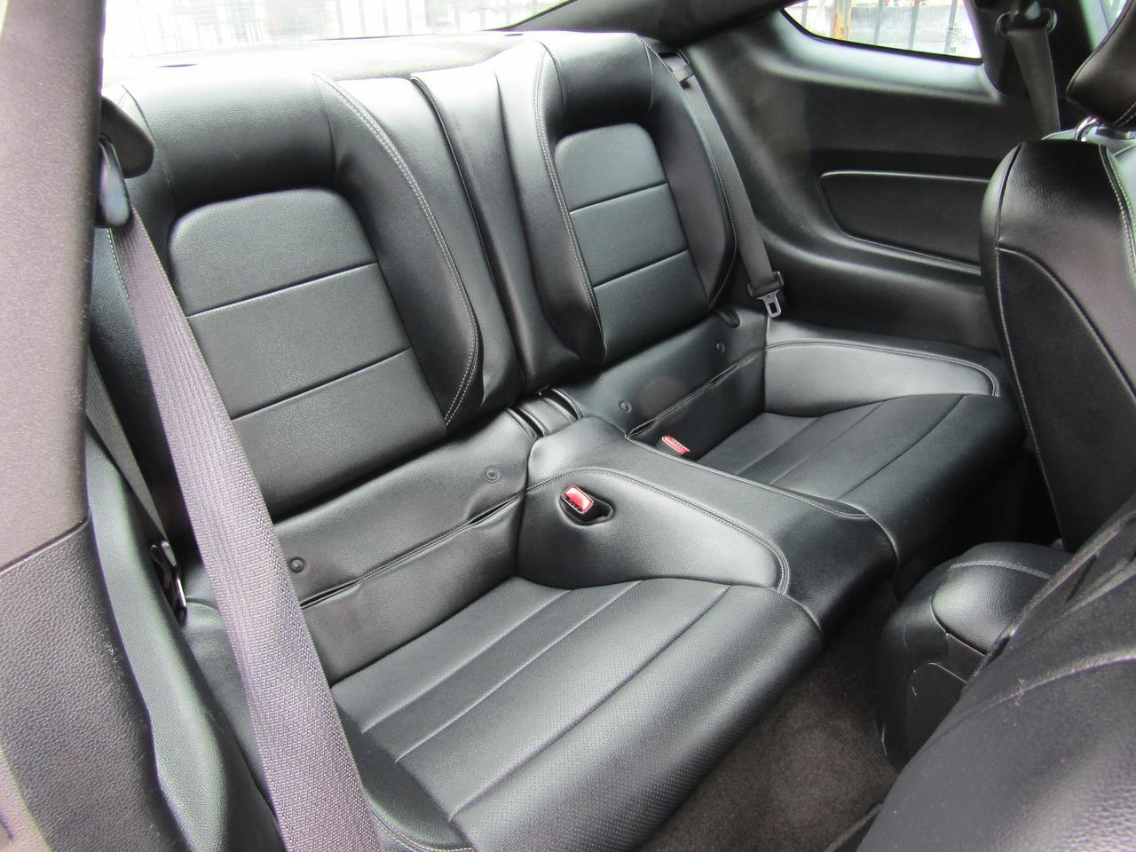 2016 Ford Mustang 2dr Fastback GT Premium Grand Prairie TX