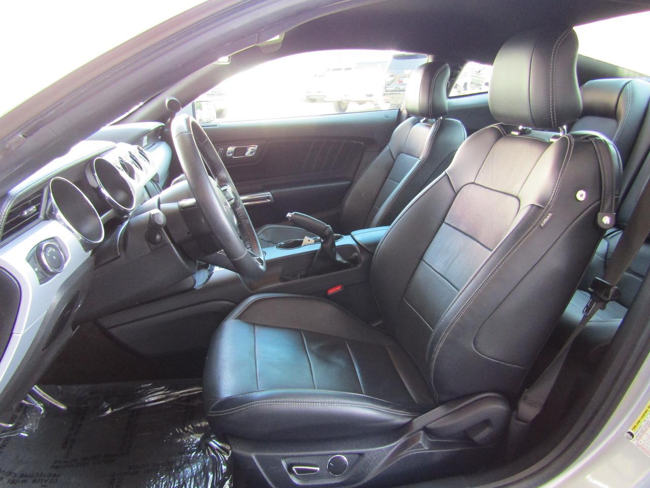 2016 Ford Mustang 2dr Fastback GT Premium Grand Prairie TX