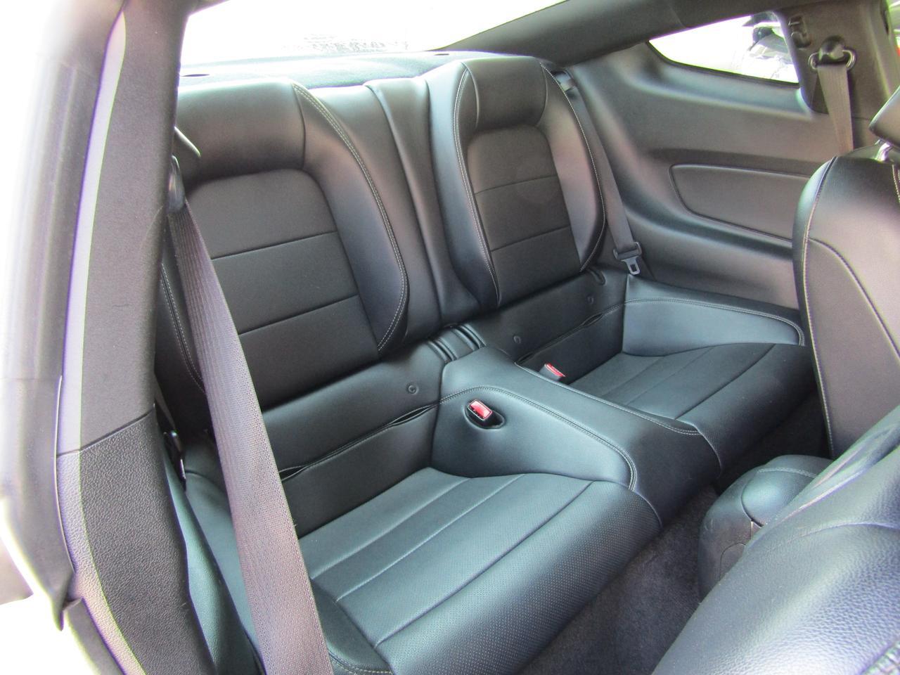 2016 Ford Mustang 2dr Fastback GT Premium Grand Prairie TX