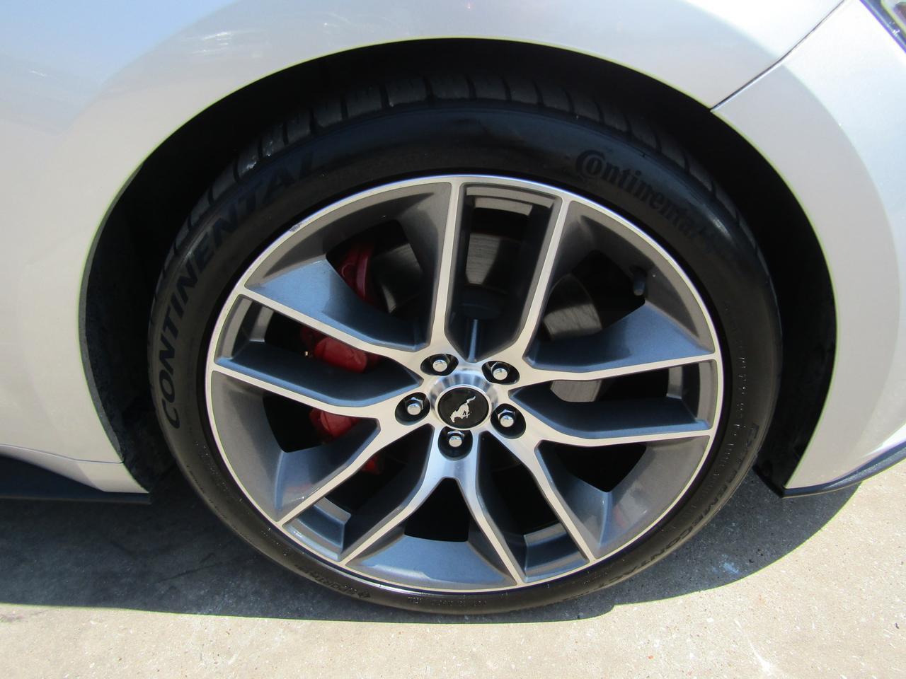 2016 Ford Mustang 2dr Fastback GT Premium Grand Prairie TX