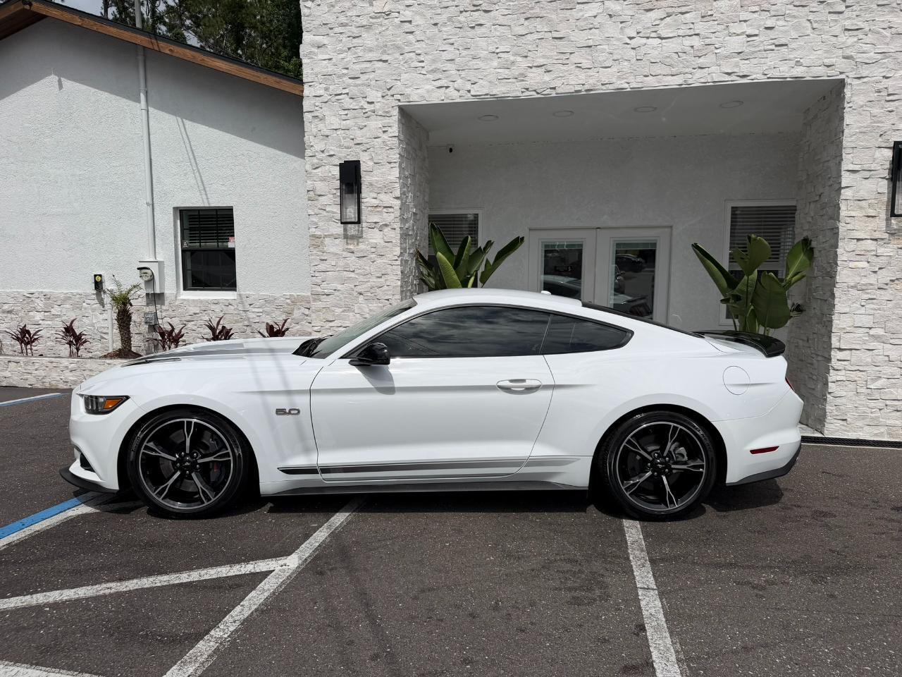 2016 Ford Mustang 2dr Fastback GT Premium