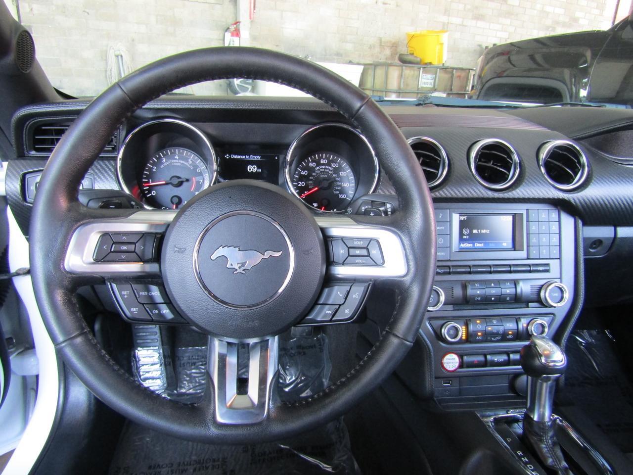 2016 Ford Mustang 2dr Fastback V6 Grand Prairie TX