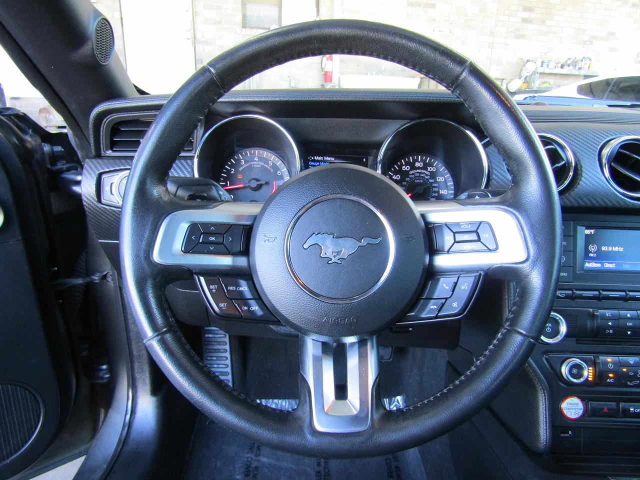 2016 Ford Mustang 2dr Fastback V6 Grand Prairie TX