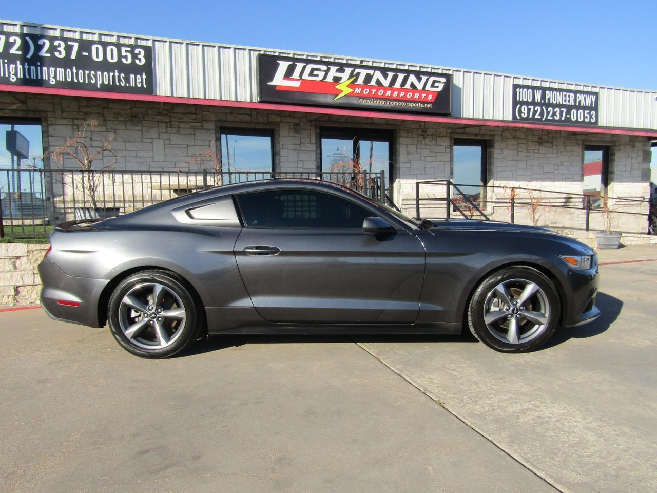 2016 Ford Mustang 2dr Fastback V6 Grand Prairie TX