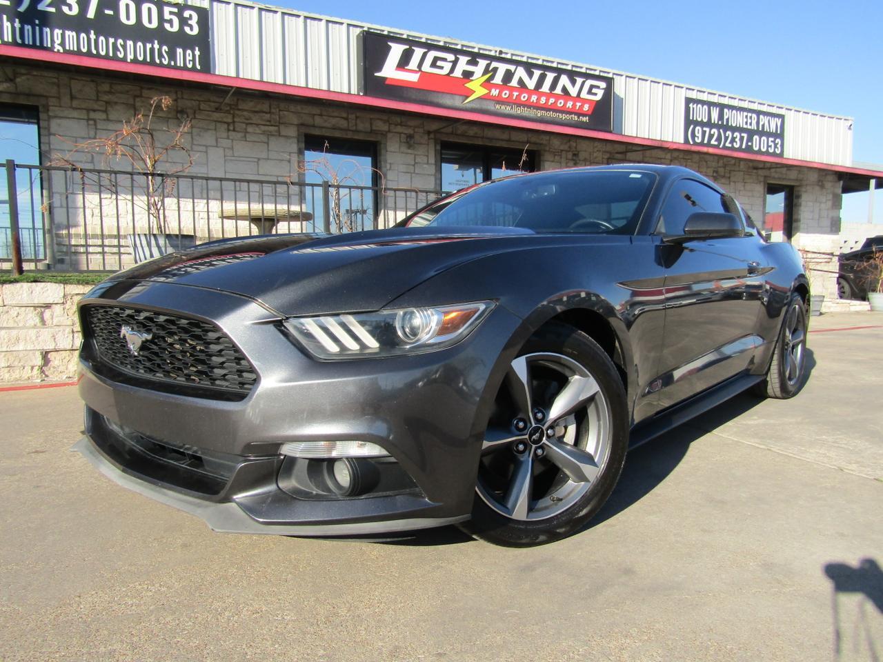 2016 Ford Mustang 2dr Fastback V6
