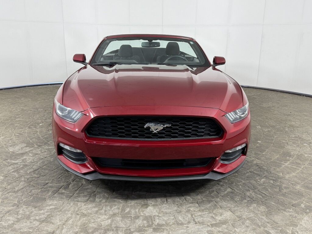 2016 Ford Mustang Convertible Maumee OH