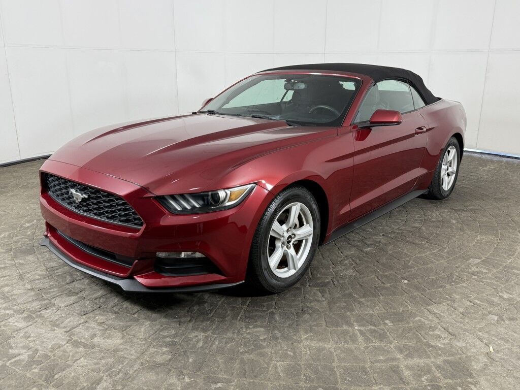 2016 Ford Mustang Convertible Maumee OH