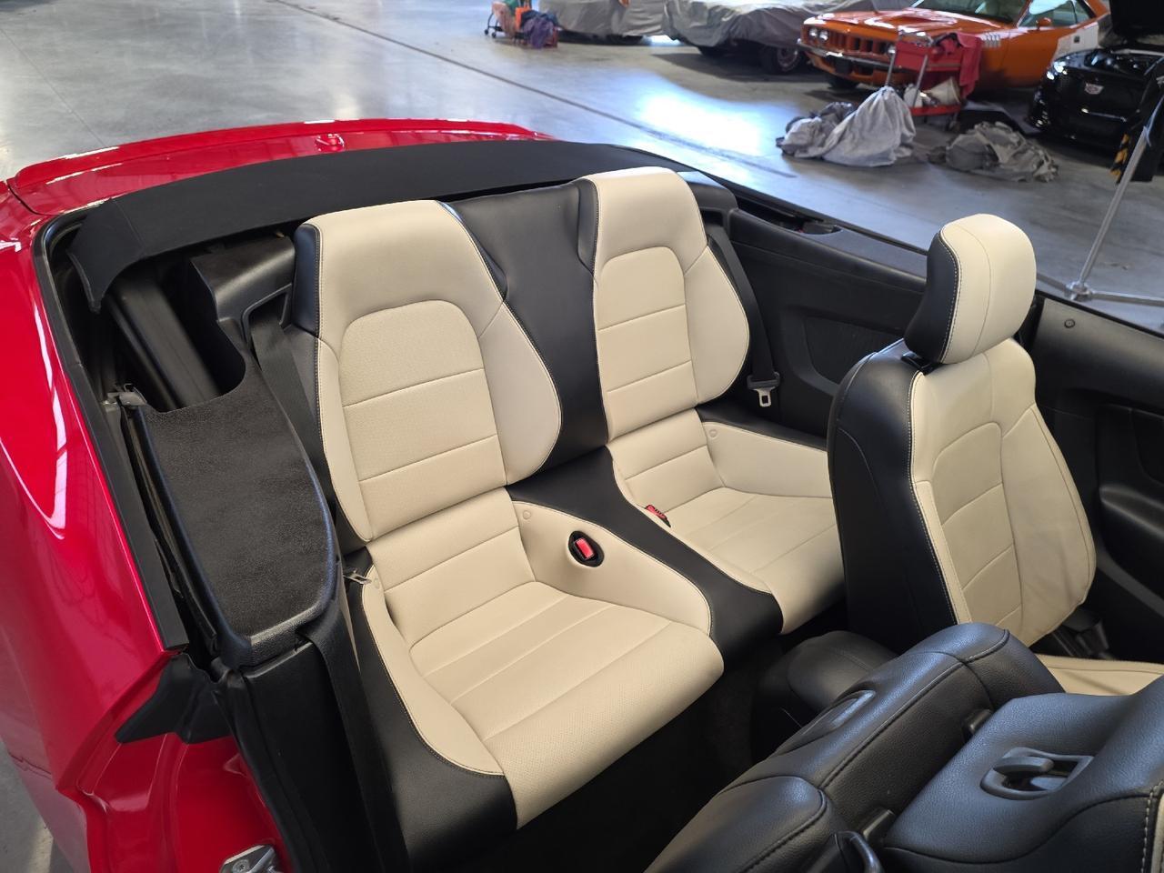2016 Ford Mustang EcoBoost Premium Sand Lake NY