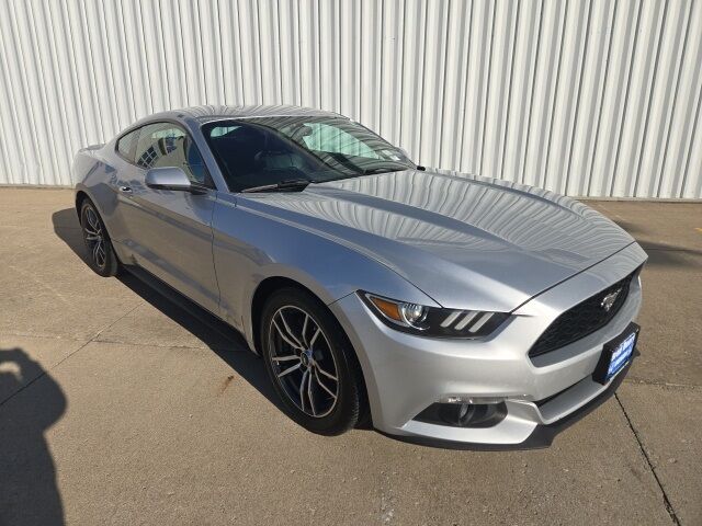 2016 Ford Mustang EcoBoost Premium