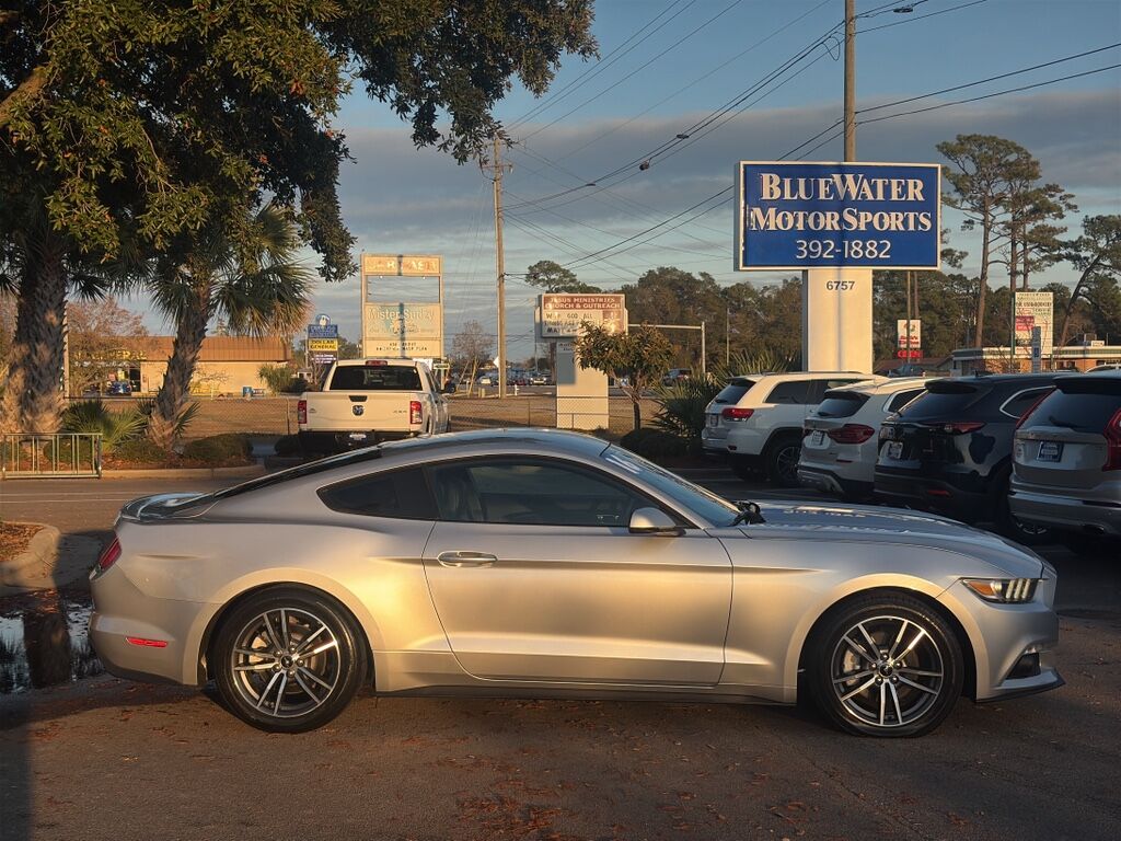 2016 Ford Mustang EcoBoost Premium