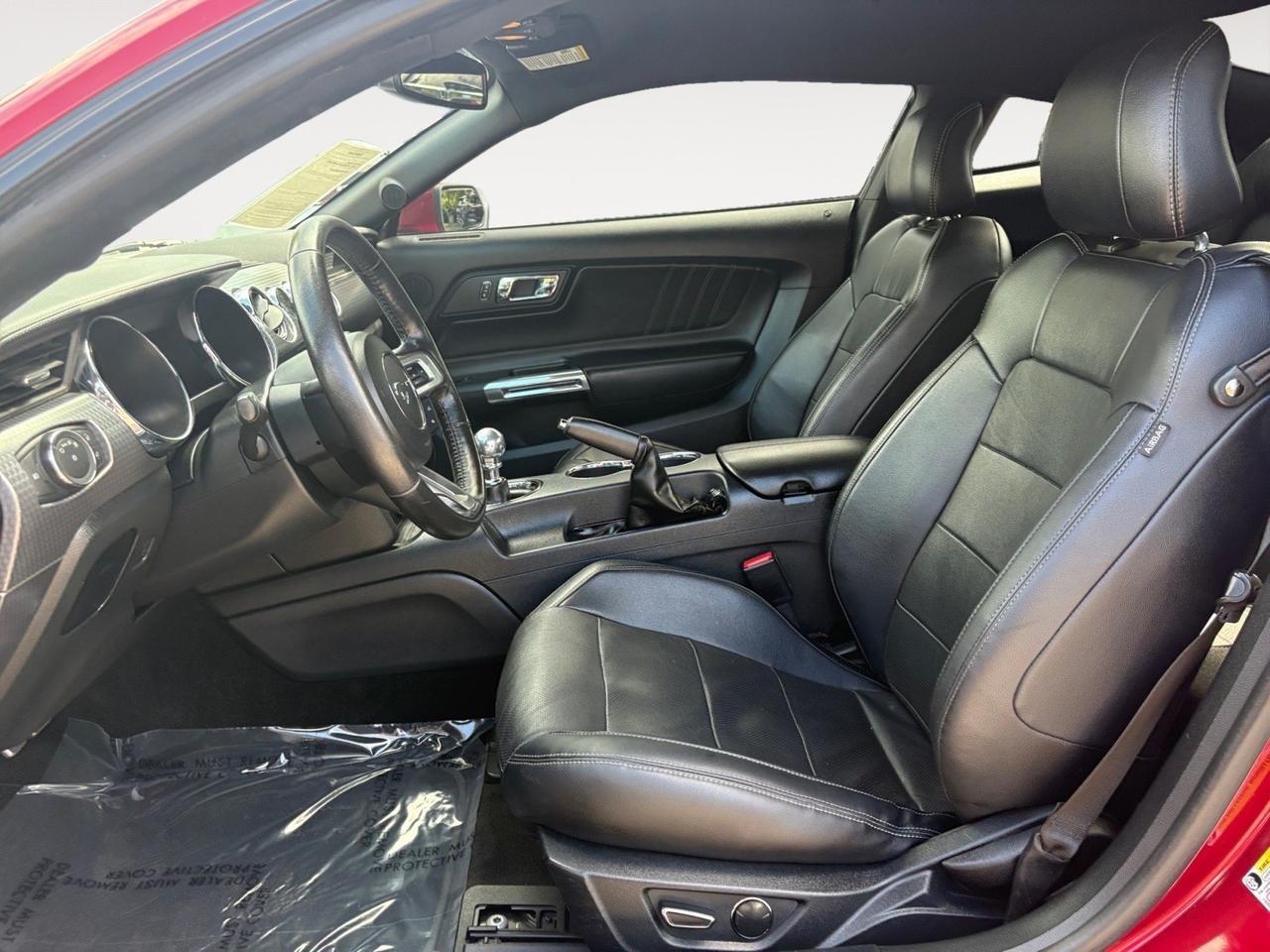 2016 Ford Mustang GT Premium, 6-SPEED MANUAL TRANSMISSION, BACKUP CAMERA, PARKING SENSORS, LEATHER HEATED SEATS, PUSH BUTTON START, NAVIGATION, LOW LOW MILEAGE, CLEAN CARFAX, DRIVE WITH SPEED! Virginia Beach VA