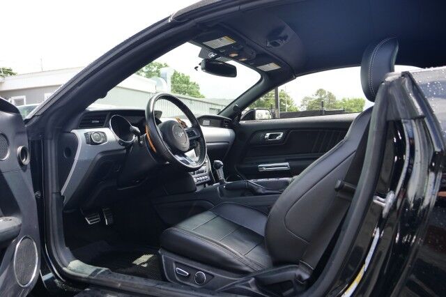 2016 Ford Mustang GT Premium Convertible / Heated & Cooled Seats / 5.0L V8! High Point NC