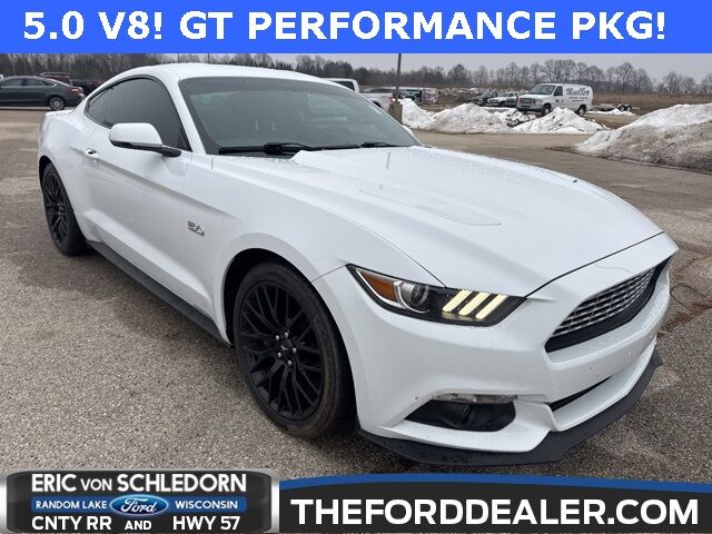 2016 Ford Mustang GT Premium Milwaukee WI