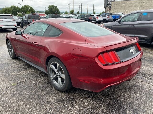 2016 Ford Mustang V6 Akron