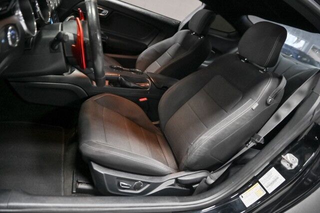 2016 Ford Mustang V6 Chicago IL
