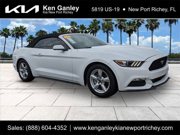 2016 Ford Mustang V6 Oshkosh WI