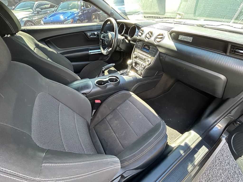 2016 Ford Mustang V6 Tigard OR
