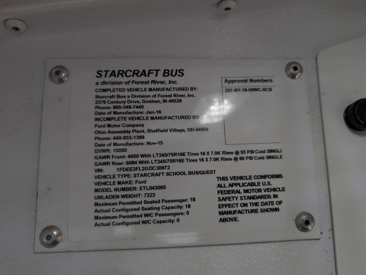 2016 Ford Starcraft QUEST SRW