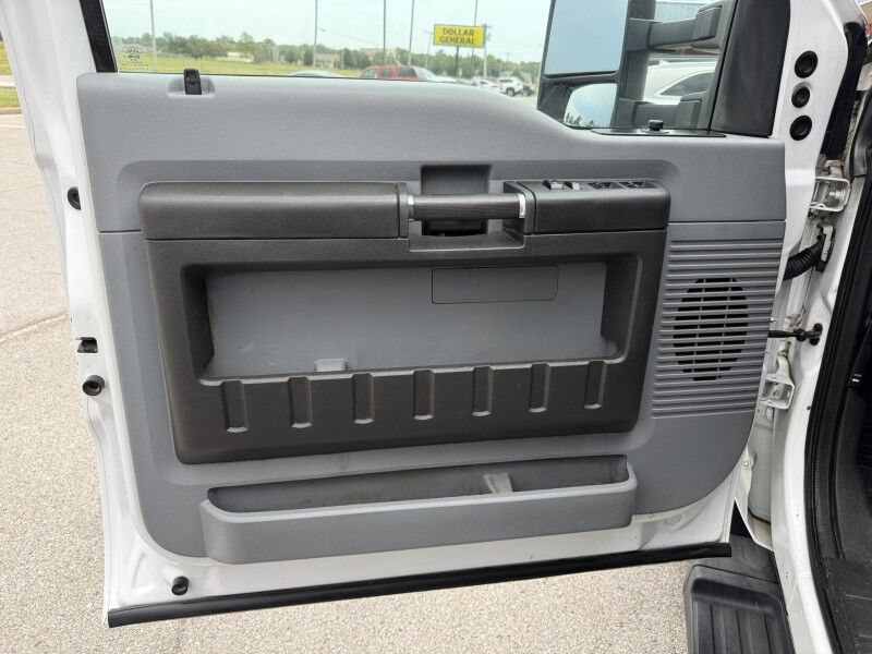 2016 Ford Super Crew F-350 DRW 4x4 Flatbed XL Collinsville OK