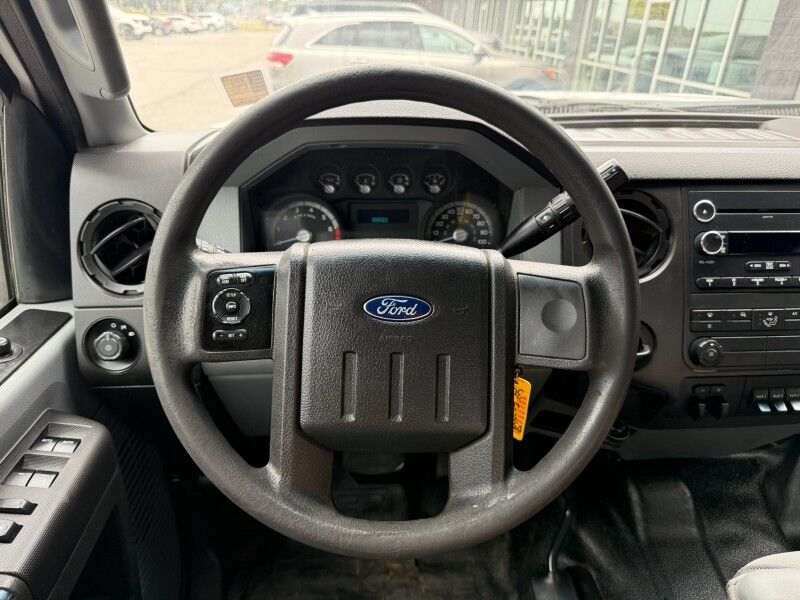 2016 Ford Super Crew F-350 DRW 4x4 Flatbed XL Collinsville OK