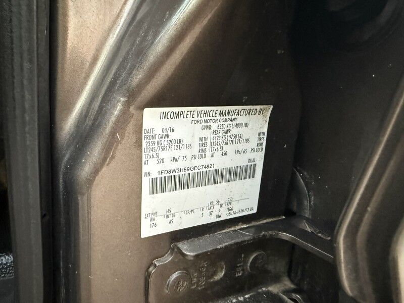 2016 Ford Super Crew F-350 DRW 4x4 Flatbed XL Collinsville OK