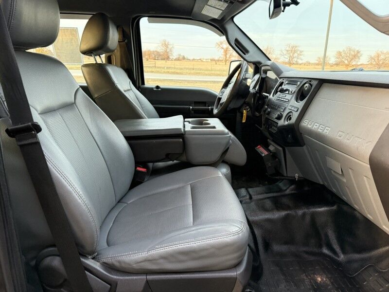 2016 Ford Super Crew F-350 DRW 4x4 Flatbed XL Collinsville OK