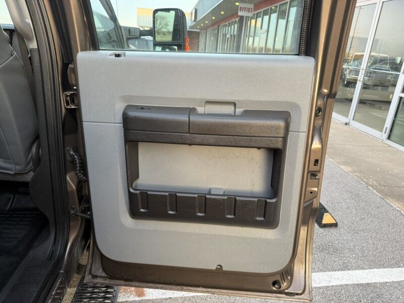 2016 Ford Super Crew F-350 DRW 4x4 Flatbed XL Collinsville OK